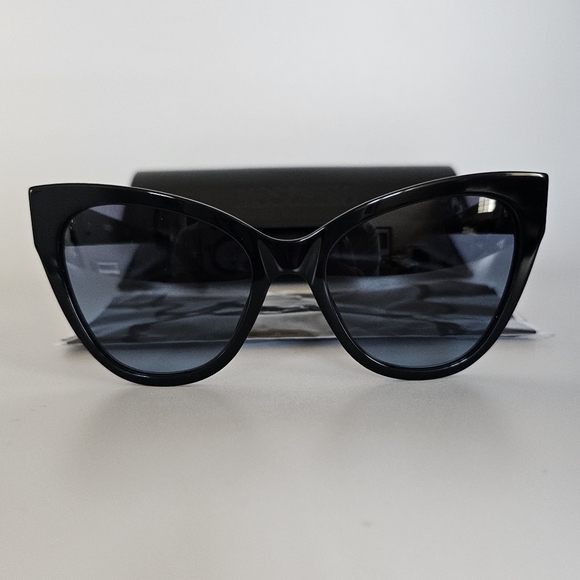 Authentic MOSCHINO Sunglasses - Picture 2 of 14